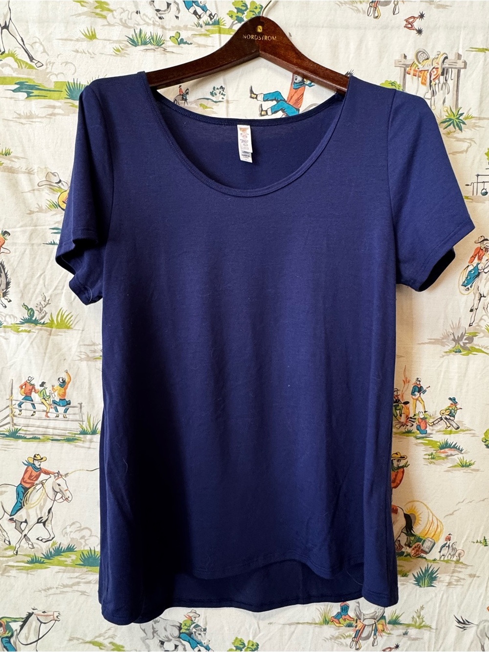 LuLaRoe Navy Scoop Neck Short Sleeve Tee